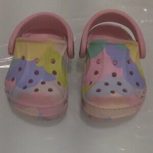 Crocs Baby toddler size c 4 pink blue and yellow